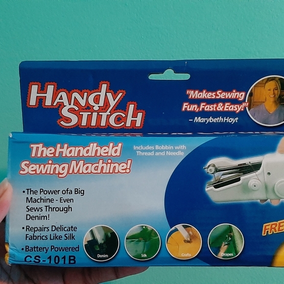 Hand sewing machine - Picture 1 of 6